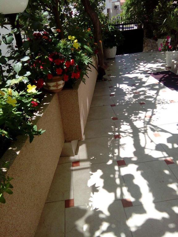 Apartments Gazi Улцинь Экстерьер фото
