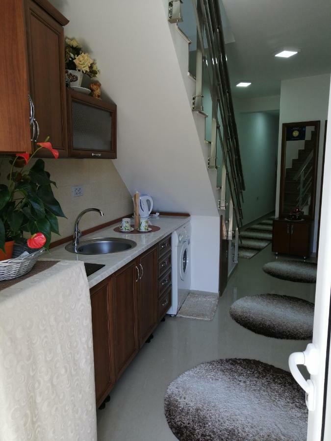 Apartments Gazi Улцинь Экстерьер фото