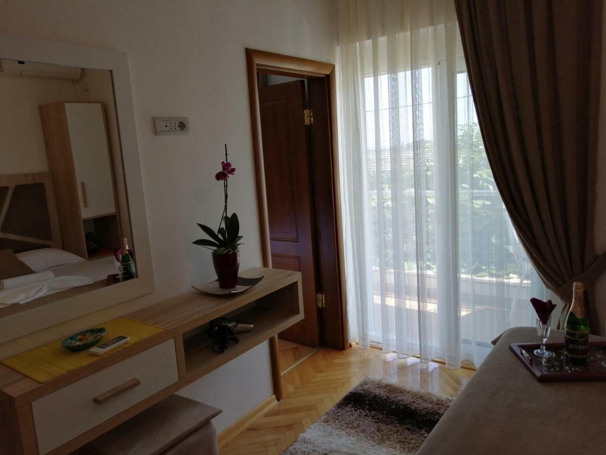 Apartments Gazi Улцинь Экстерьер фото